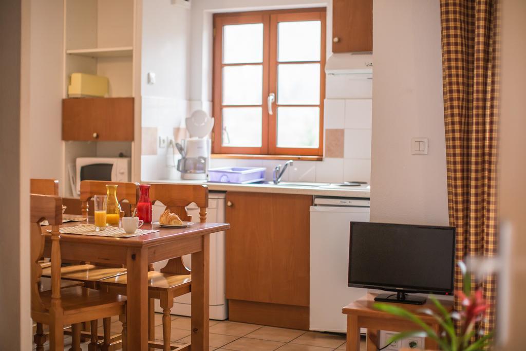 Residence Nemea Les Chalets D'Estive Каутерец Стая снимка
