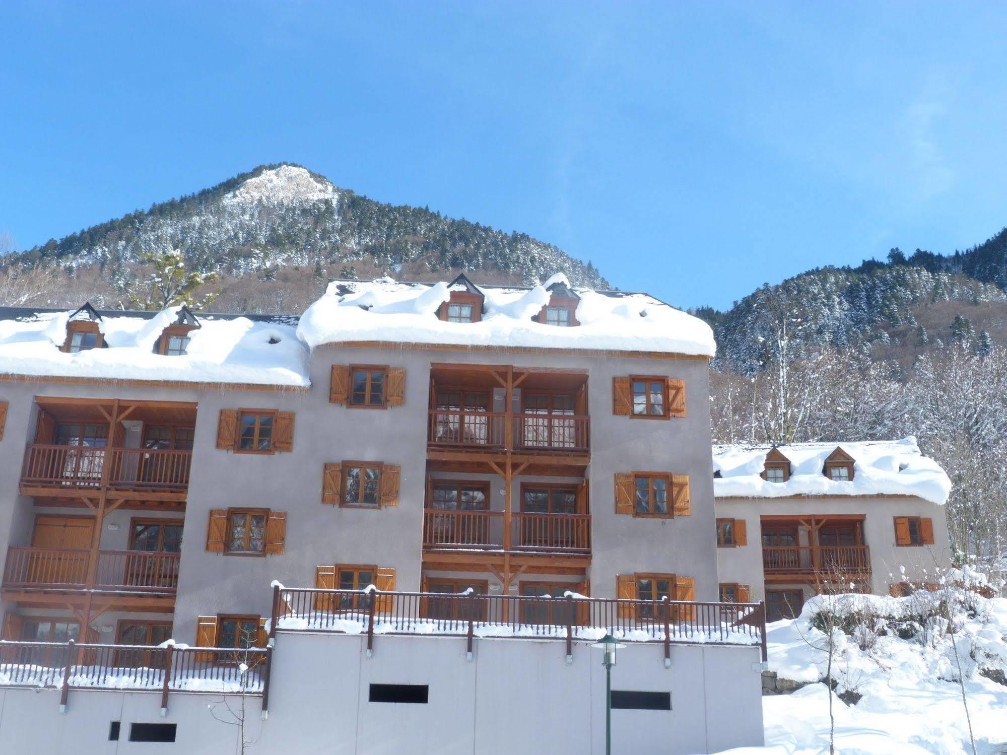 Residence Nemea Les Chalets D'Estive Каутерец Екстериор снимка